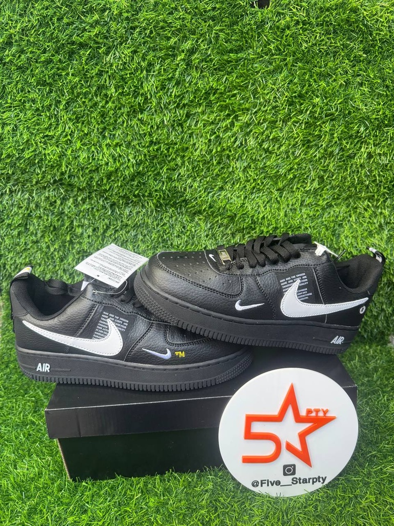 ​	Air Force One TM