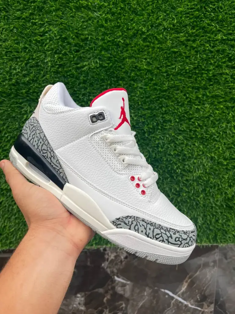 Retro 3 White Cement
