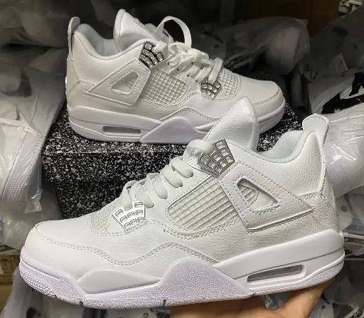 Retro 4 Pure Money