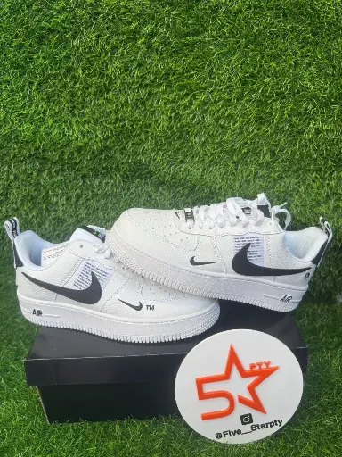 ​	Air Force One TM