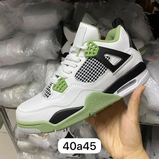 Retro 4 Seafoam