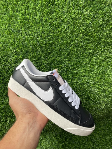 Nike Blazer Low