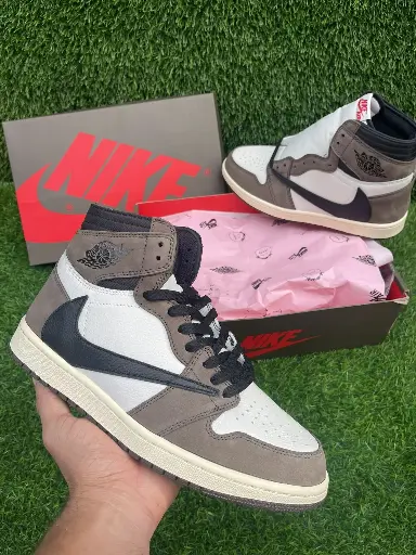 Jordan 1 Retro High OG x Travis Scott Mocha