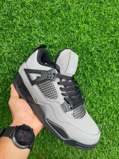 Retro 4 Travis